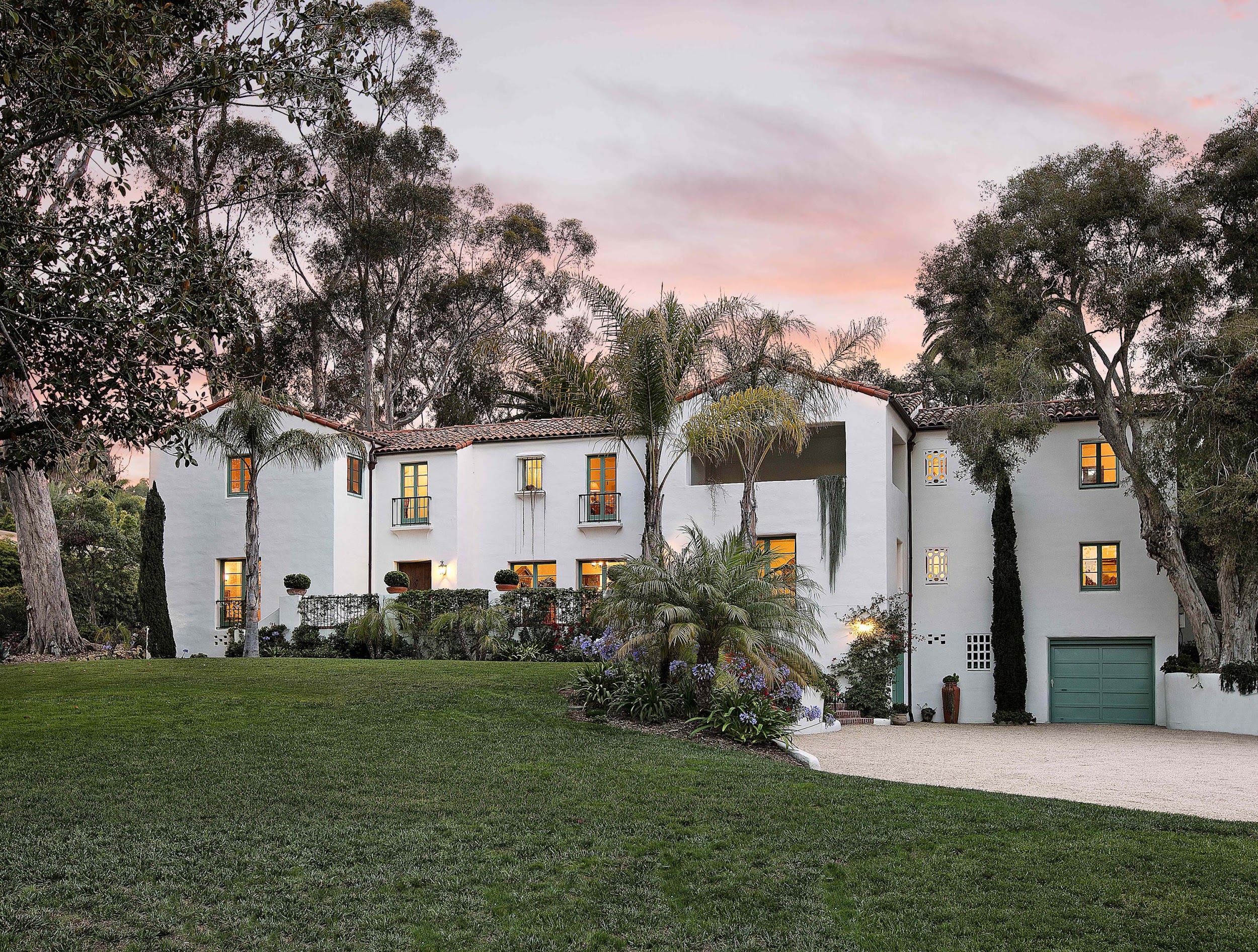 3 Impossibly Cool Spanish Colonial Revival Houses In LA & Beyond