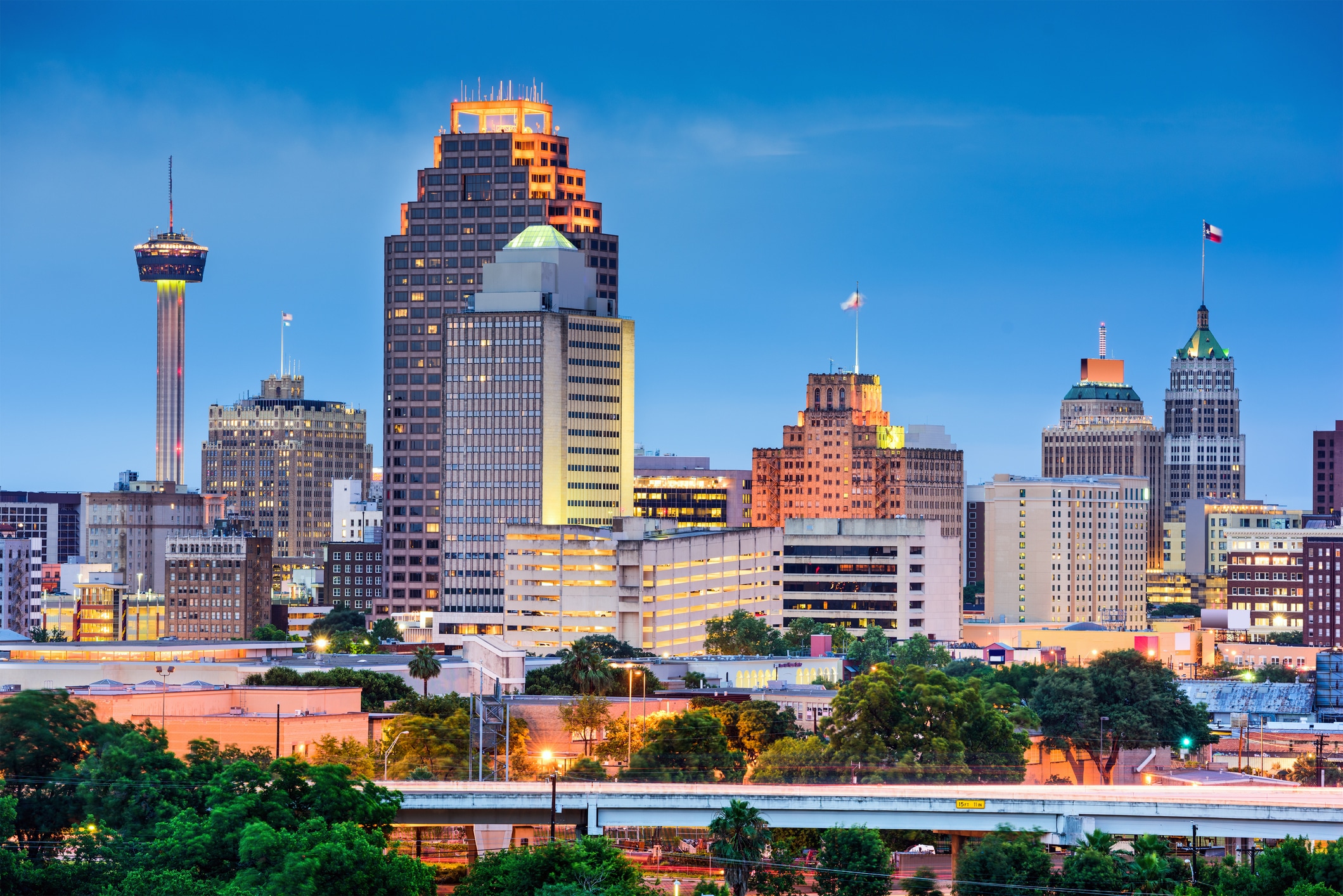 Image of the San Antonio, Texas skyline