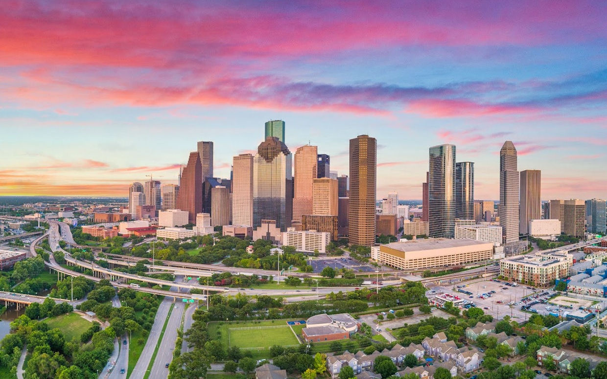 6 Best Online Real Estate Schools in Texas for 2024