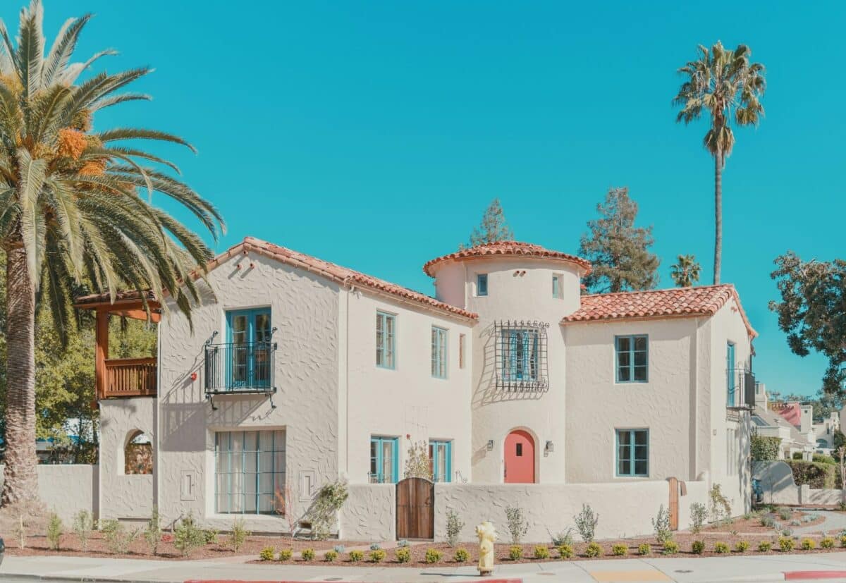 White Spanish style home in San Mateo, California